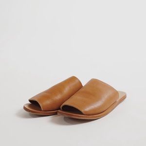 St.Agni Leather Slides